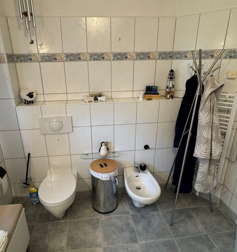 Barrierefreie Badsanierung mit Fußbodenheizung in Oranienburg 1