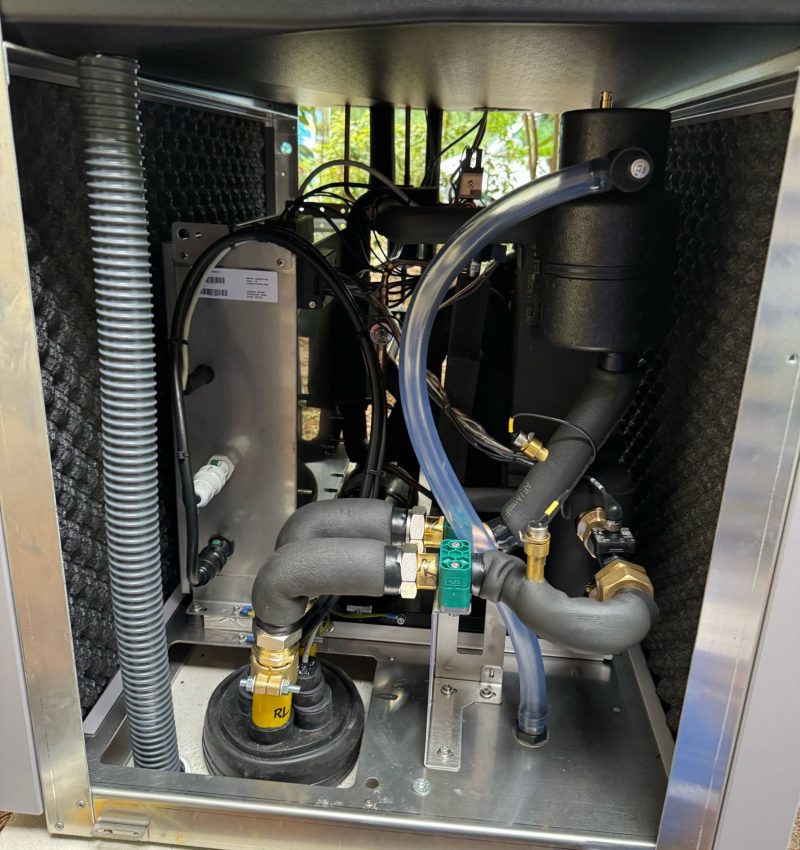 Luft-Wasser-Wärmepumpe von Weishaupt gegen eine Gasheizung in Bernau 5