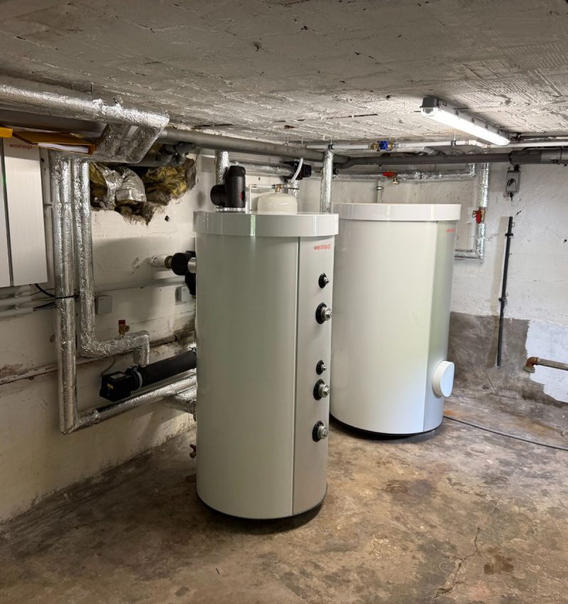 Luft-Wasser-Wärmepumpe von Weishaupt statt Ölheizung in Oranienburg 6